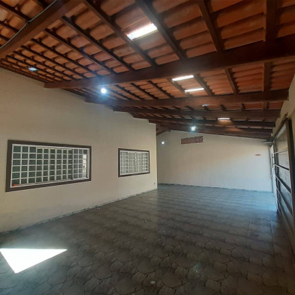 Imagem Casa com 3 Quartos à Venda, 300 m² em Setor Garavelo - Aparecida De Goiânia