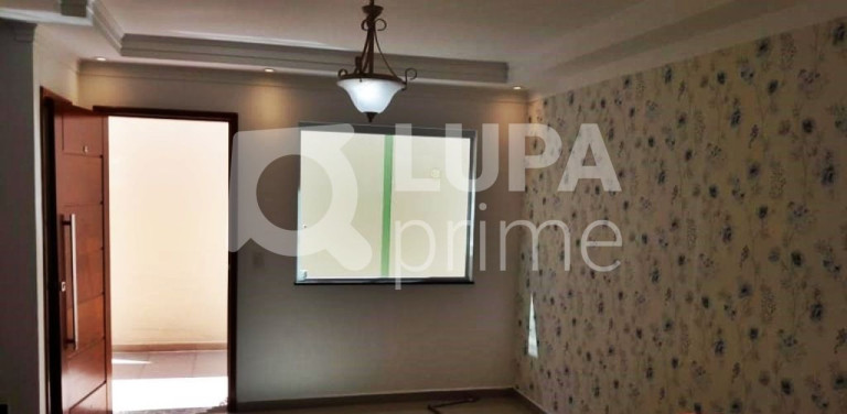 Casa com 2 Quartos à Venda, 60 m² em Santana - São Paulo