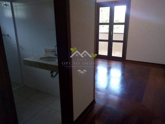 Imagem Casa com 4 Quartos à Venda, 240 m² em Vila Natal - Campos Do Jordão