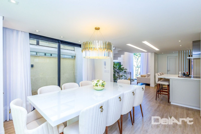 Imagem Casa com 2 Quartos à Venda, 233 m² em Santa Cândida - Curitiba