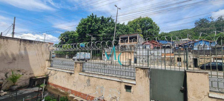 Imagem Casa com 5 Quartos à Venda ou Locação, 300 m² em Santíssimo - Rio De Janeiro Imagem Casa com 5 Quartos à Venda ou Locação, 300 m² em Santíssimo - Rio De Janeiro