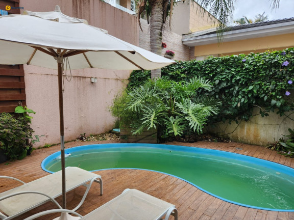 Imagem Casa com 4 Quartos à Venda, 345 m² em João Paulo - Florianópolis Imagem Casa com 4 Quartos à Venda, 345 m² em João Paulo - Florianópolis