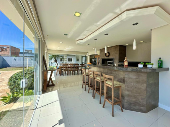 Imagem Casa com 4 Quartos à Venda, 380 m² em Capão Novo - Capao Da Canoa Imagem Casa com 4 Quartos à Venda, 380 m² em Capão Novo - Capao Da Canoa