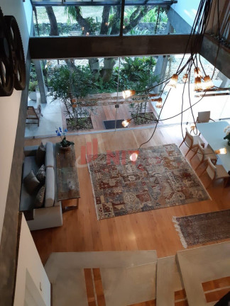 Imagem Casa com 3 Quartos à Venda, 365 m² em Piratininga - Niterói
