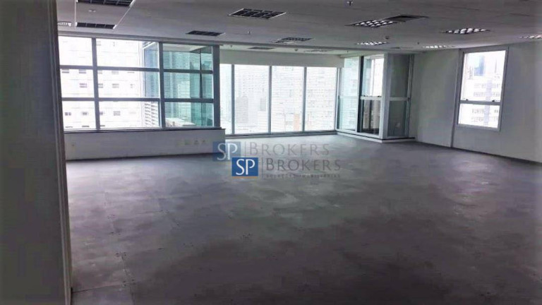 Sala Comercial para Alugar, 244 m² em Itaim Bibi - São Paulo