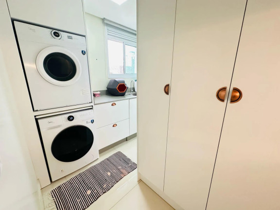 Imagem Apartamento com 3 Quartos à Venda, 126 m² em Centro - Balneário Camboriú