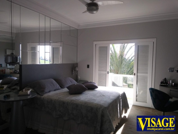 Imagem Casa com 4 Quartos à Venda, em Jd. Coleginho - Jacareí Imagem Casa com 4 Quartos à Venda, em Jd. Coleginho - Jacareí