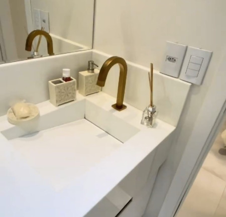 Imagem Imóvel com 3 Quartos à Venda, 192 m² em Praia Do Morro - Guarapari Imagem Imóvel com 3 Quartos à Venda, 192 m² em Praia Do Morro - Guarapari