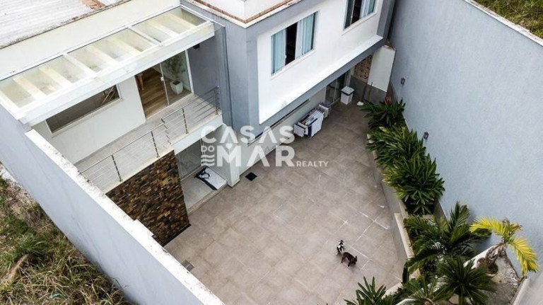 Imagem Imóvel com 4 Quartos à Venda, 380 m² em Piraquara (cunhambebe) - Angra Dos Reis Imagem Imóvel com 4 Quartos à Venda, 380 m² em Piraquara (cunhambebe) - Angra Dos Reis