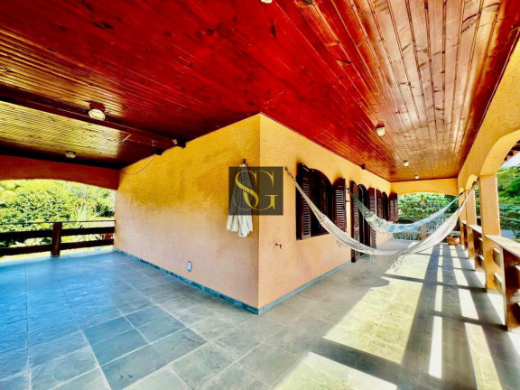 Imagem Casa com 3 Quartos à Venda, 500 m² em Albuquerque - Teresópolis
