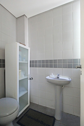 Imagem Sala Comercial à Venda, 36 m² em Menino Deus - Porto Alegre Imagem Sala Comercial à Venda, 36 m² em Menino Deus - Porto Alegre