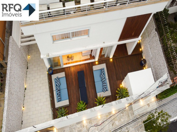 Imagem Casa com 3 Quartos à Venda, 520 m² em Pacaembu - São Paulo