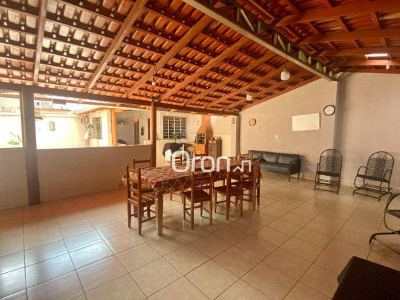 Imagem Sobrado com 3 Quartos à Venda, 400 m² em Jardim Guanabara - Goiânia Imagem Sobrado com 3 Quartos à Venda, 400 m² em Jardim Guanabara - Goiânia