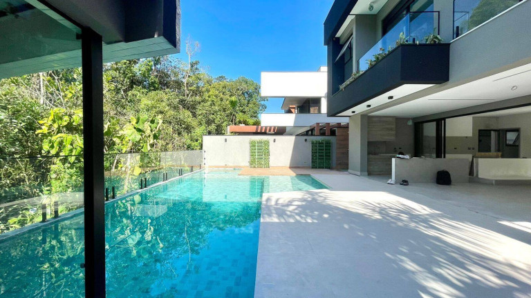 Imagem Casa com 6 Quartos à Venda, 480 m² em Riviera De São Lourenço - Bertioga Imagem Casa com 6 Quartos à Venda, 480 m² em Riviera De São Lourenço - Bertioga