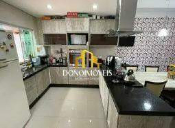 Imagem Casa com 3 Quartos à Venda, 250 m² em Vila Assunção - Santo André Imagem Casa com 3 Quartos à Venda, 250 m² em Vila Assunção - Santo André
