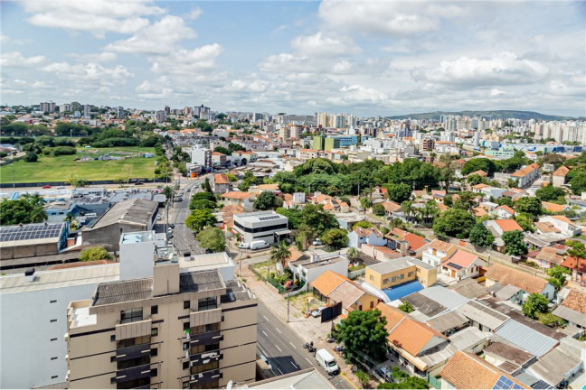 Imagem Imóvel com 3 Quartos à Venda, em Passo Da Areia - Porto Alegre Imagem Imóvel com 3 Quartos à Venda, em Passo Da Areia - Porto Alegre