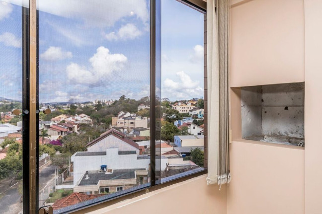 Imagem Imóvel com 3 Quartos à Venda, 80 m² em Jardim Itu - Porto Alegre Imagem Imóvel com 3 Quartos à Venda, 80 m² em Jardim Itu - Porto Alegre