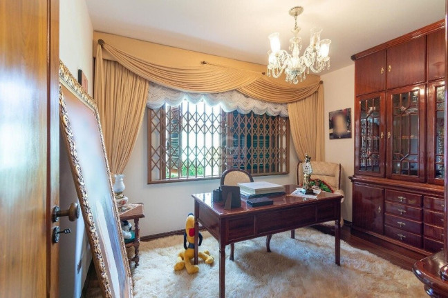 Imagem Casa com 4 Quartos à Venda, 725 m² em Vila Assunção - Porto Alegre