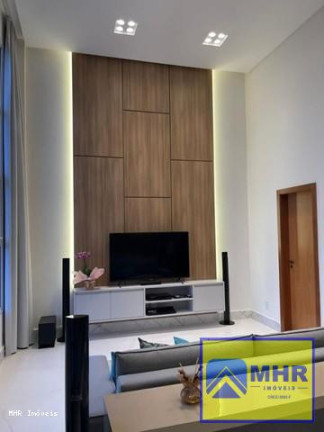 Imagem Casa com 3 Quartos à Venda, 466 m² em Jacuhy - Serra