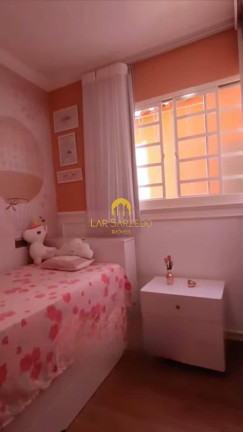 Imagem Casa com 3 Quartos à Venda, 160 m² em Jardim Das Flores - Ibirité