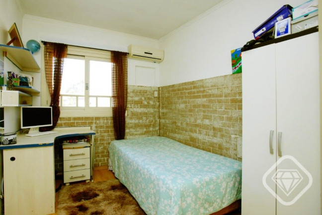 Imagem Casa com 4 Quartos à Venda, 265 m² em Ipanema - Porto Alegre