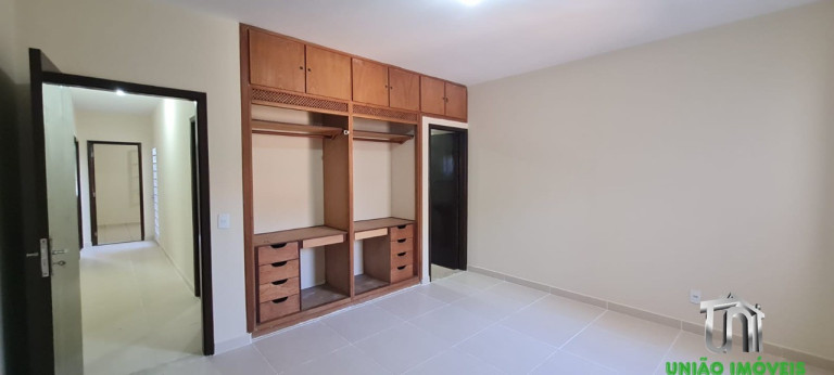 Imagem Casa com 3 Quartos à Venda, 183 m² em Jardim Europa - Bragança Paulista