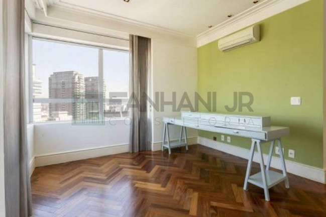 Imagem Cobertura com 4 Quartos à Venda, 690 m² em Itaim Bibi - São Paulo