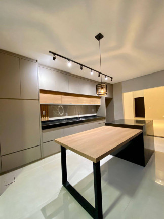 Imagem Sobrado com 3 Quartos à Venda, 312 m² em Residencial Parqville Jacarandá - Aparecida De Goiânia