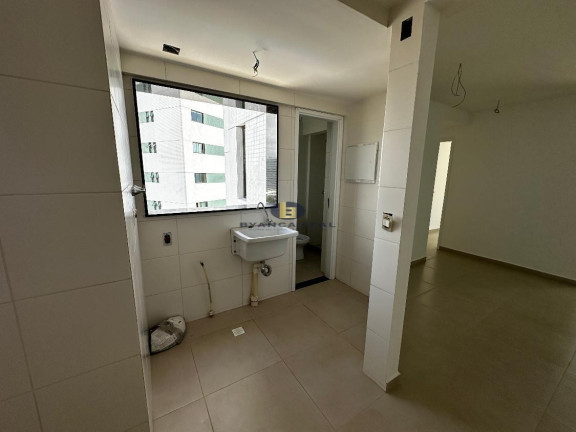 Imagem Apartamento com 3 Quartos à Venda, 81 m² em Pina - Recife