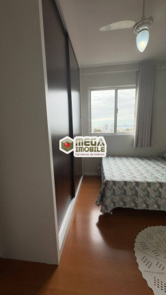 Apartamento com 3 Quartos à Venda, 77 m² em Barreiros - São José