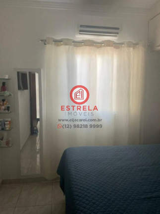 Imagem Casa com 2 Quartos à Venda, 110 m² em Bairro Do Colonia - Jacareí Imagem Casa com 2 Quartos à Venda, 110 m² em Bairro Do Colonia - Jacareí
