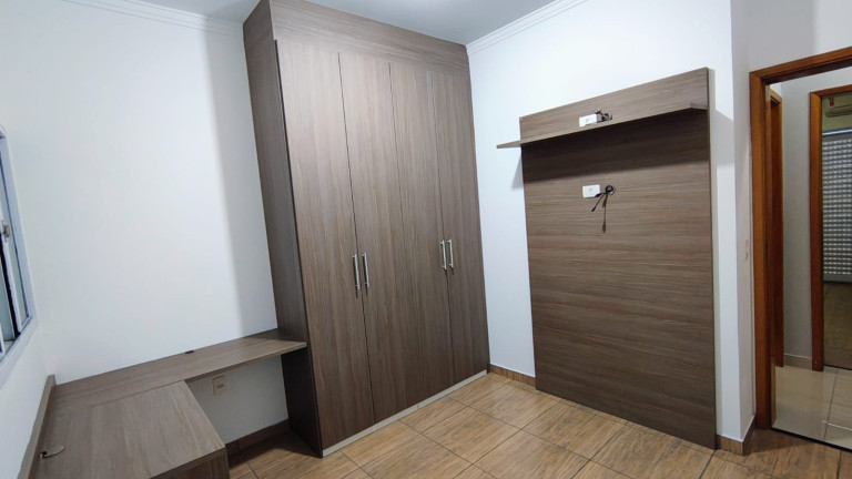 Imagem Casa com 3 Quartos à Venda, 117 m² em Horto Florestal - Sorocaba Imagem Casa com 3 Quartos à Venda, 117 m² em Horto Florestal - Sorocaba