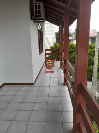 Imagem Casa com 3 Quartos à Venda, 240 m² em Capoeiras - Florianópolis