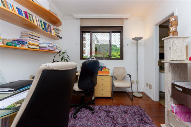 Imagem Apartamento com 4 Quartos à Venda, 208 m² em Real Parque - São Paulo Imagem Apartamento com 4 Quartos à Venda, 208 m² em Real Parque - São Paulo