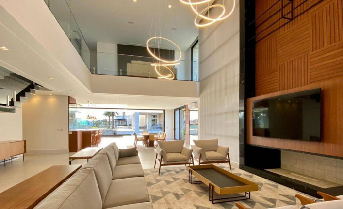 Imagem Casa com 5 Quartos à Venda, 350 m² em Centro - Xangri-lá