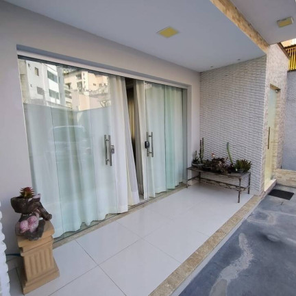 Imagem Sobrado com 3 Quartos à Venda, 350 m² em João Soares - Itabuna