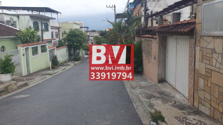 Imagem Casa com 3 Quartos à Venda, 65 m² em Irajá - Rio De Janeiro Imagem Casa com 3 Quartos à Venda, 65 m² em Irajá - Rio De Janeiro