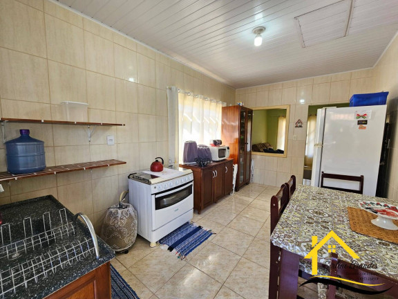 Imagem Casa com 2 Quartos à Venda, 275 m² em Costeira - Balneário Barra Do Sul Imagem Casa com 2 Quartos à Venda, 275 m² em Costeira - Balneário Barra Do Sul