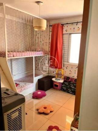Imagem Casa de Condomínio com 2 Quartos à Venda, 180 m² em Parque Maracanã - Goiânia