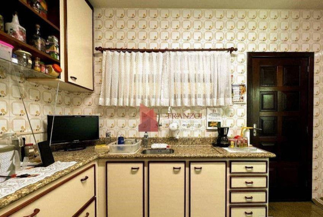 Imagem Casa com 3 Quartos à Venda, 252 m² em Fazenda - Itajaí