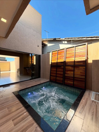 Imagem Casa com 3 Quartos à Venda, 136 m² em Bairro Cardoso - Aparecida De Goiania Imagem Casa com 3 Quartos à Venda, 136 m² em Bairro Cardoso - Aparecida De Goiania