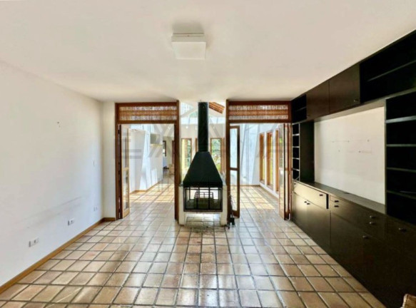 Imagem Imóvel com 3 Quartos à Venda, 485 m² em Condomínio Iolanda - Taboão Da Serra