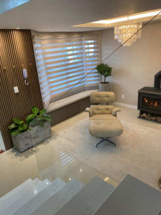 Imagem Sobrado com 3 Quartos à Venda, 155 m² em Mato Queimado - Gramado Imagem Sobrado com 3 Quartos à Venda, 155 m² em Mato Queimado - Gramado