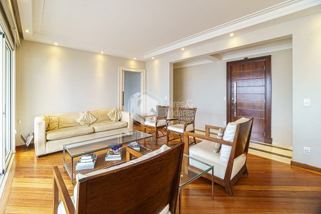 Imagem Apartamento com 4 Quartos à Venda, 214 m² em Sumaré - São Paulo