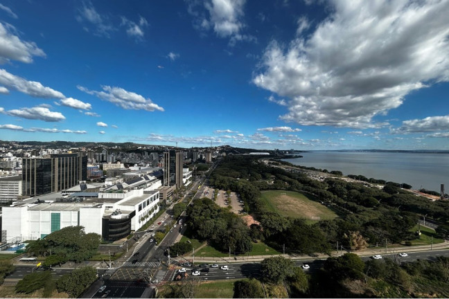 Imagem Apartamento com 1 Quarto à Venda, 73 m² em Menino Deus - Porto Alegre