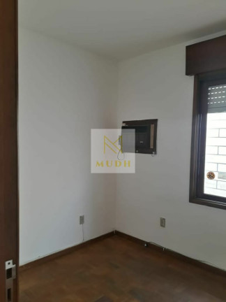Imagem Casa com 3 Quartos à Venda, 138 m² em Medianeira - Porto Alegre Imagem Casa com 3 Quartos à Venda, 138 m² em Medianeira - Porto Alegre