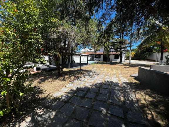 Imagem Casa com 4 Quartos para Alugar, 332 m² em Coqueiral - Araruama Imagem Casa com 4 Quartos para Alugar, 332 m² em Coqueiral - Araruama