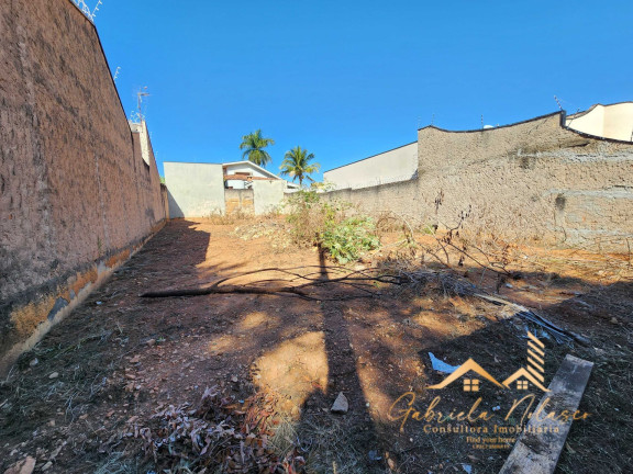 Imagem Terreno à Venda, 304 m² em Jardim 31 De Março - Mogi Mirim Imagem Terreno à Venda, 304 m² em Jardim 31 De Março - Mogi Mirim