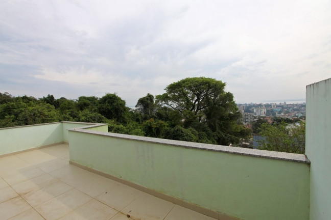 Imagem Casa com 3 Quartos à Venda,  em Tristeza - Porto Alegre
