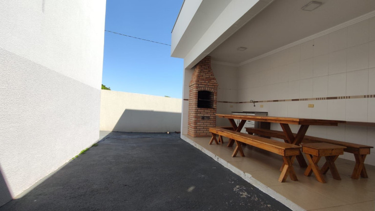 Imagem Casa com 3 Quartos à Venda, 184 m² em Cajuru Do Sul - Sorocaba Imagem Casa com 3 Quartos à Venda, 184 m² em Cajuru Do Sul - Sorocaba